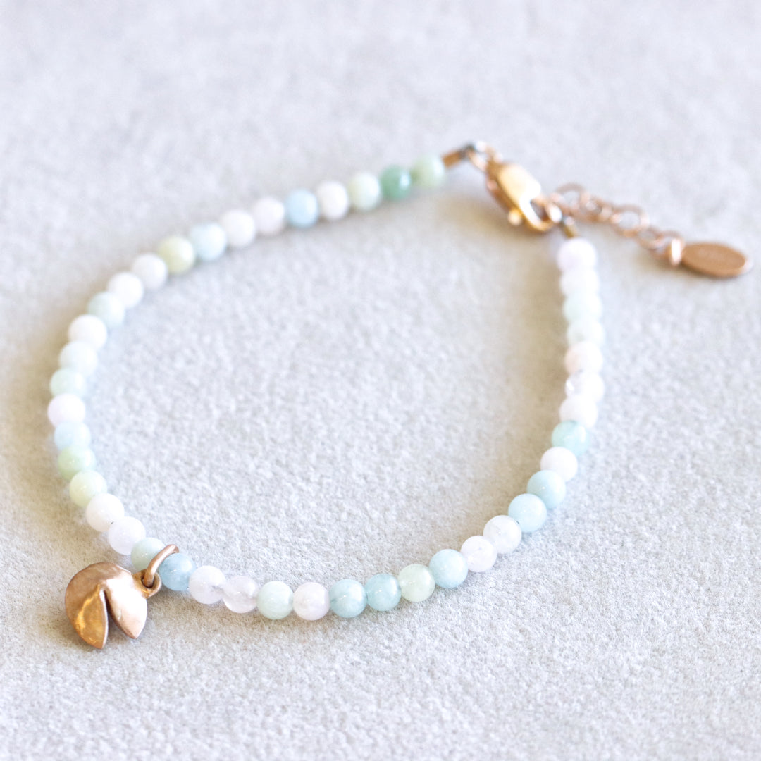 Quartz Fortune Cookie Gold Bracelet