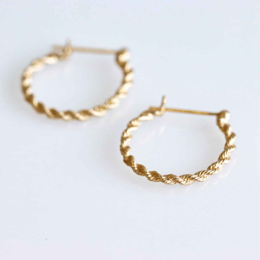 Twist Rope 14k Hoop