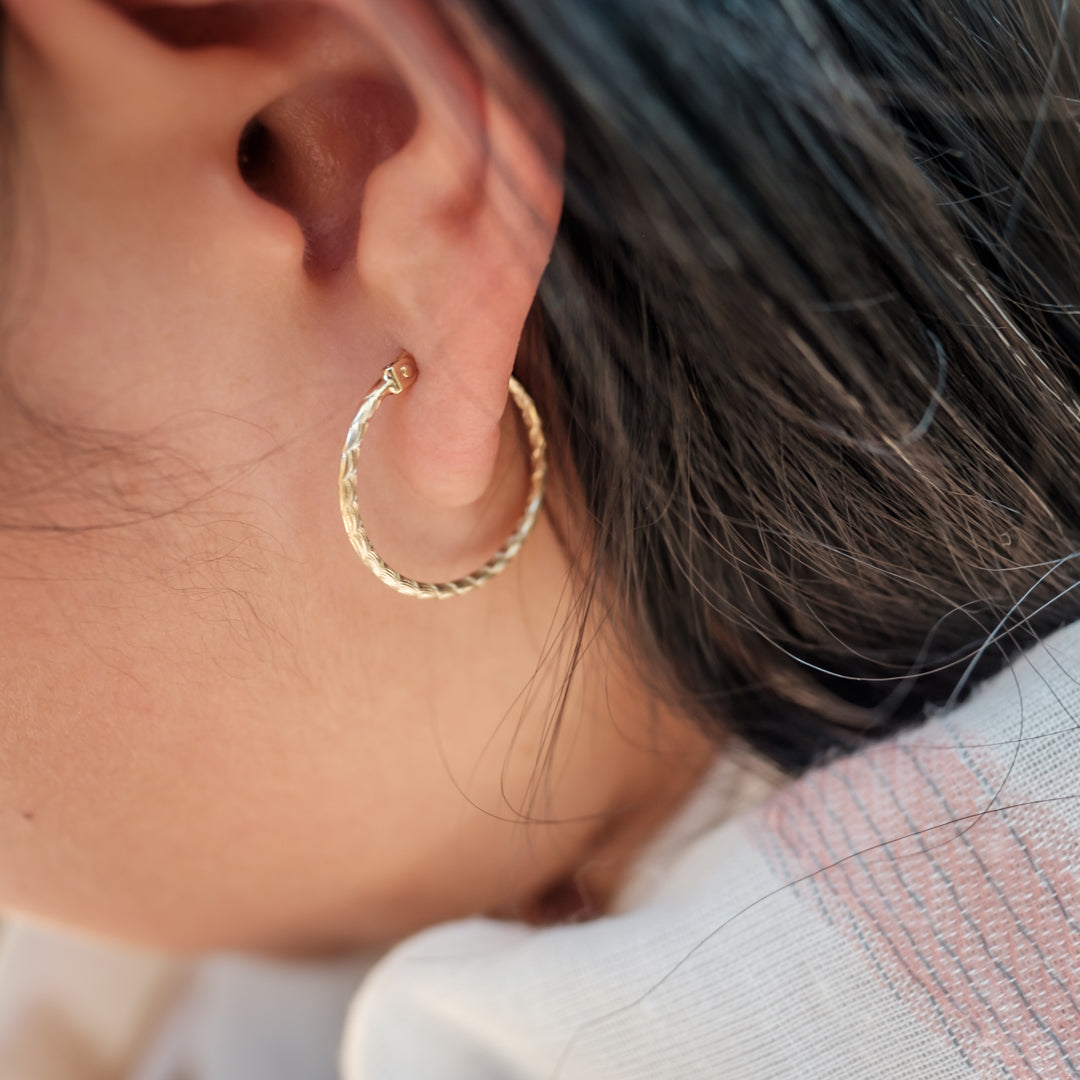 Etched Hoop 14k White