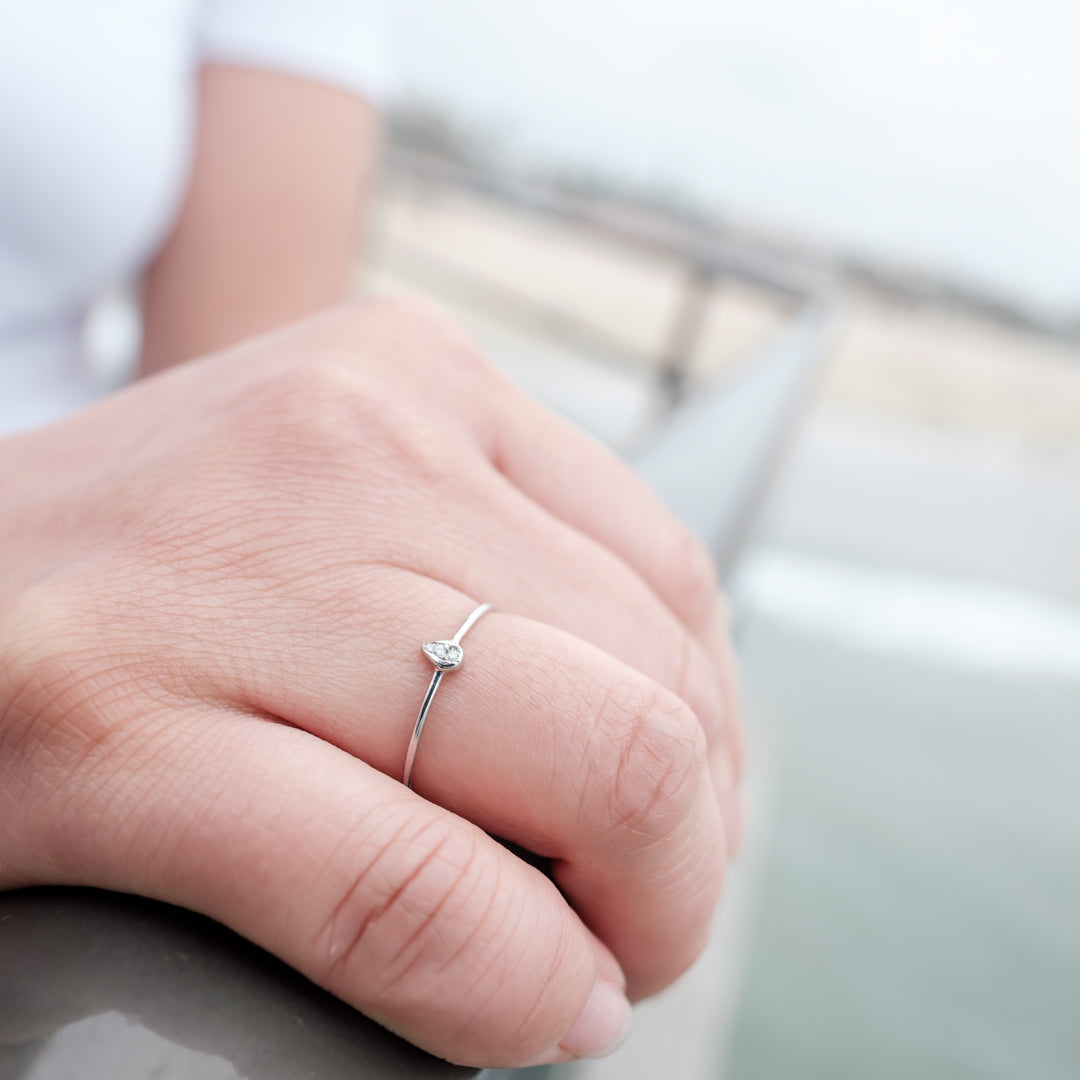 Drop Diamond Ring White Gold