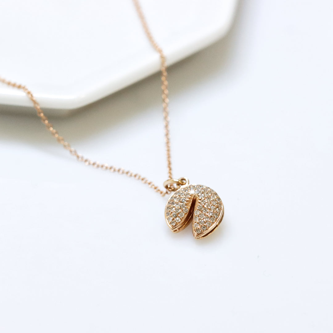 Diamond Fortune Cookie 14kr Gold Charm