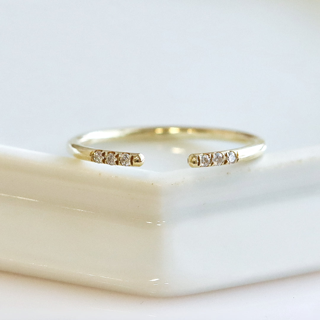 Open Gold Diamond Ring