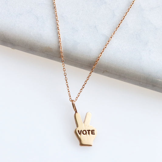 VOTE Necklace Rose Gold